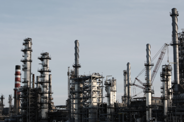 How Workers Can Bring About Sustainability in the Oil and Gas Industry